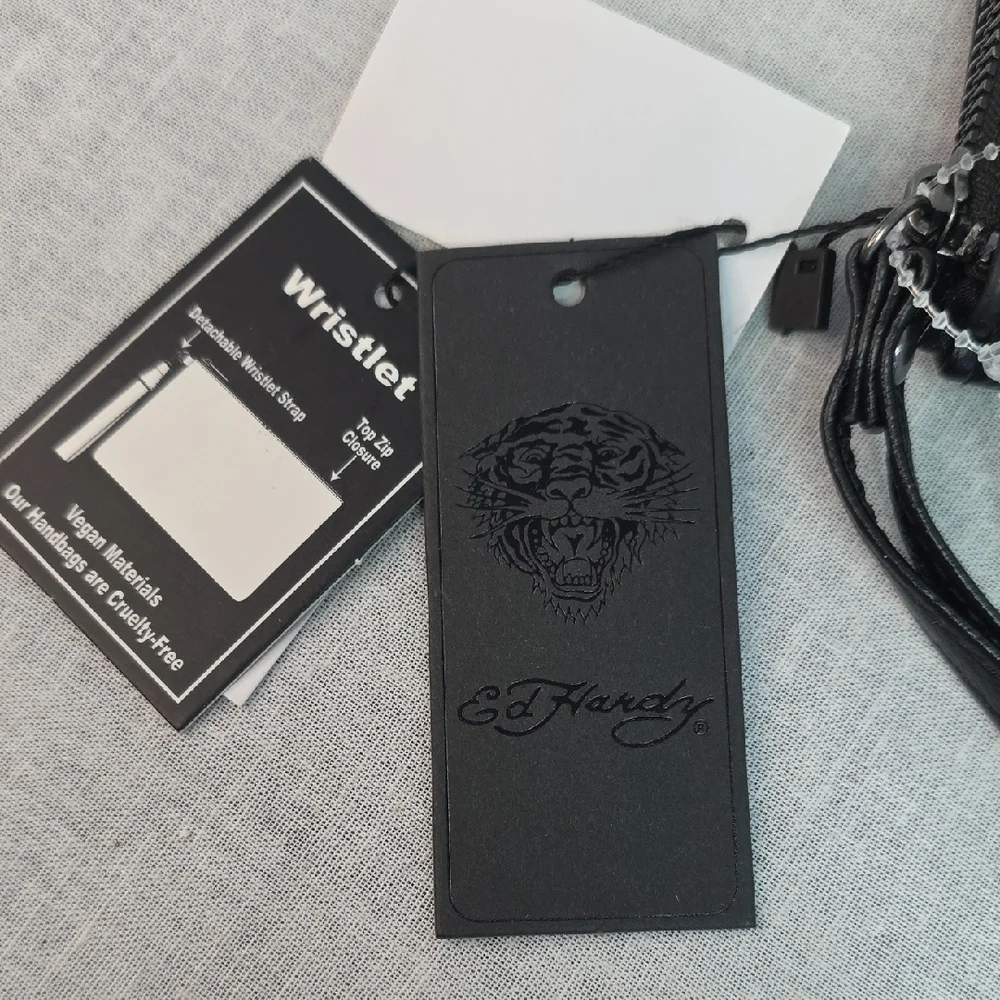 Ed Hardy Black and Red Clutch with Skull Design - Picture 3 of 5